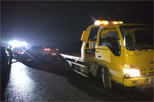 东西湖24小时车辆搭电联系电话